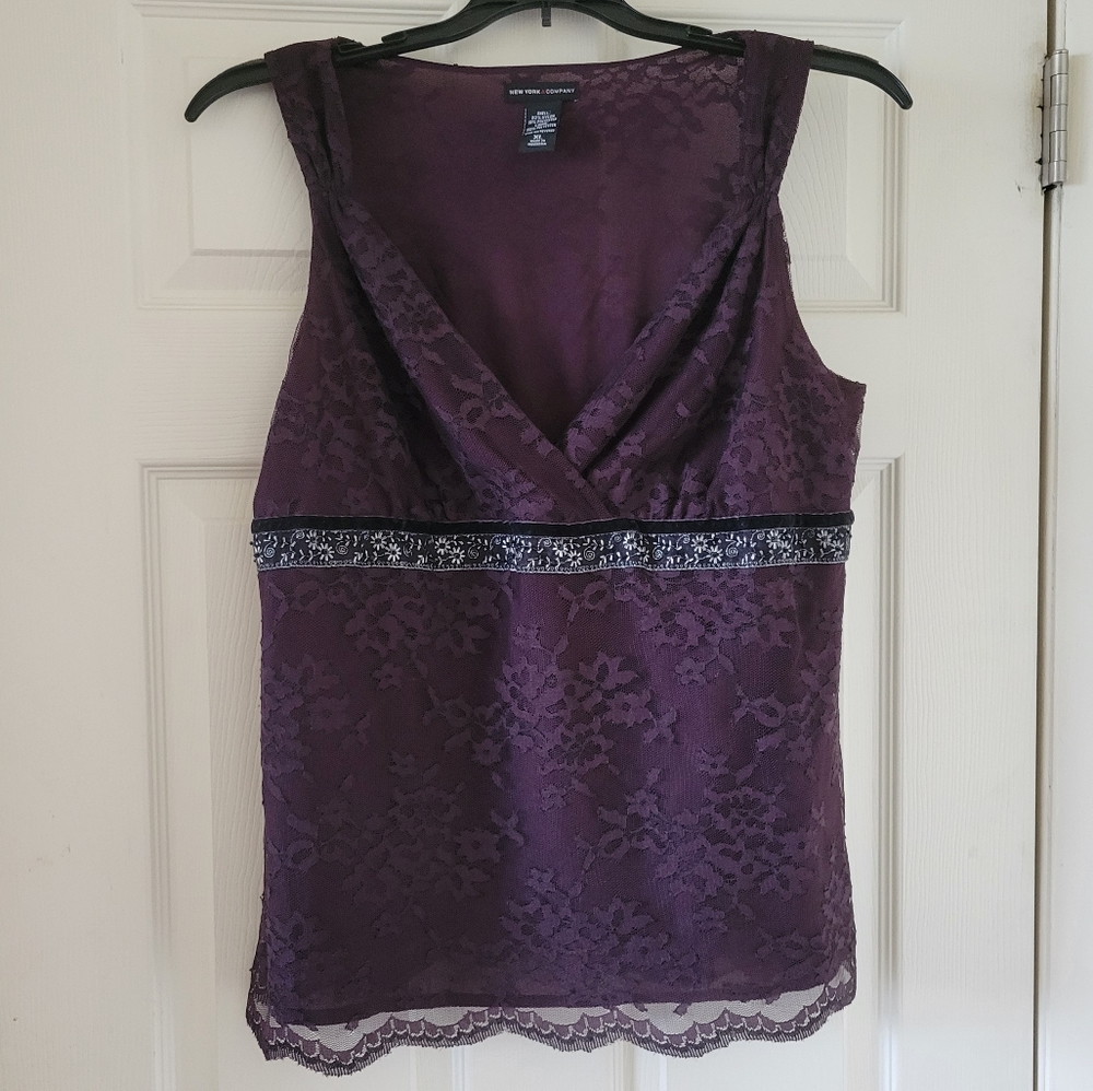 Vintage New York & Company XL Eggplant Purple Lace Cami w/Beautiful Detail @Bust